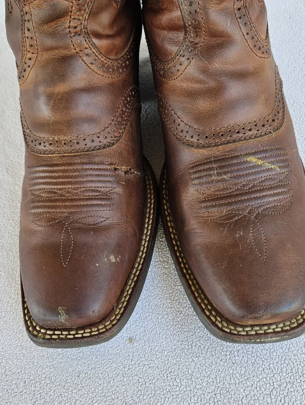 Ariat Legend 35709 Western Cowboy Boot Men SZ 9 D Brown Leather Square Toe Rodeo